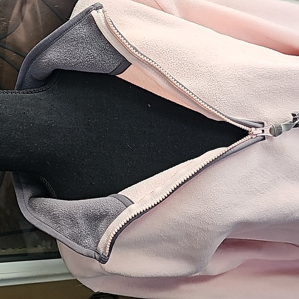 Old Navy Pink pullover jacket Woman's Size XL - Picture 3 of 8